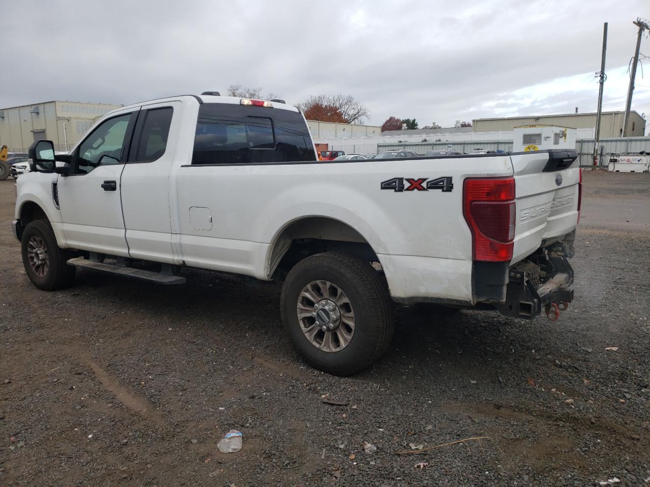 Lot #2988739663 2022 FORD F350