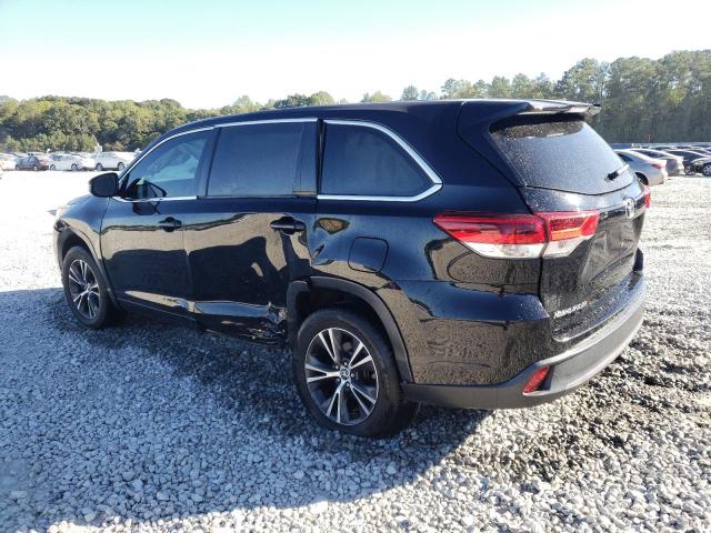 VIN 5TDZARFHXJS035939 2018 Toyota Highlander, LE no.2