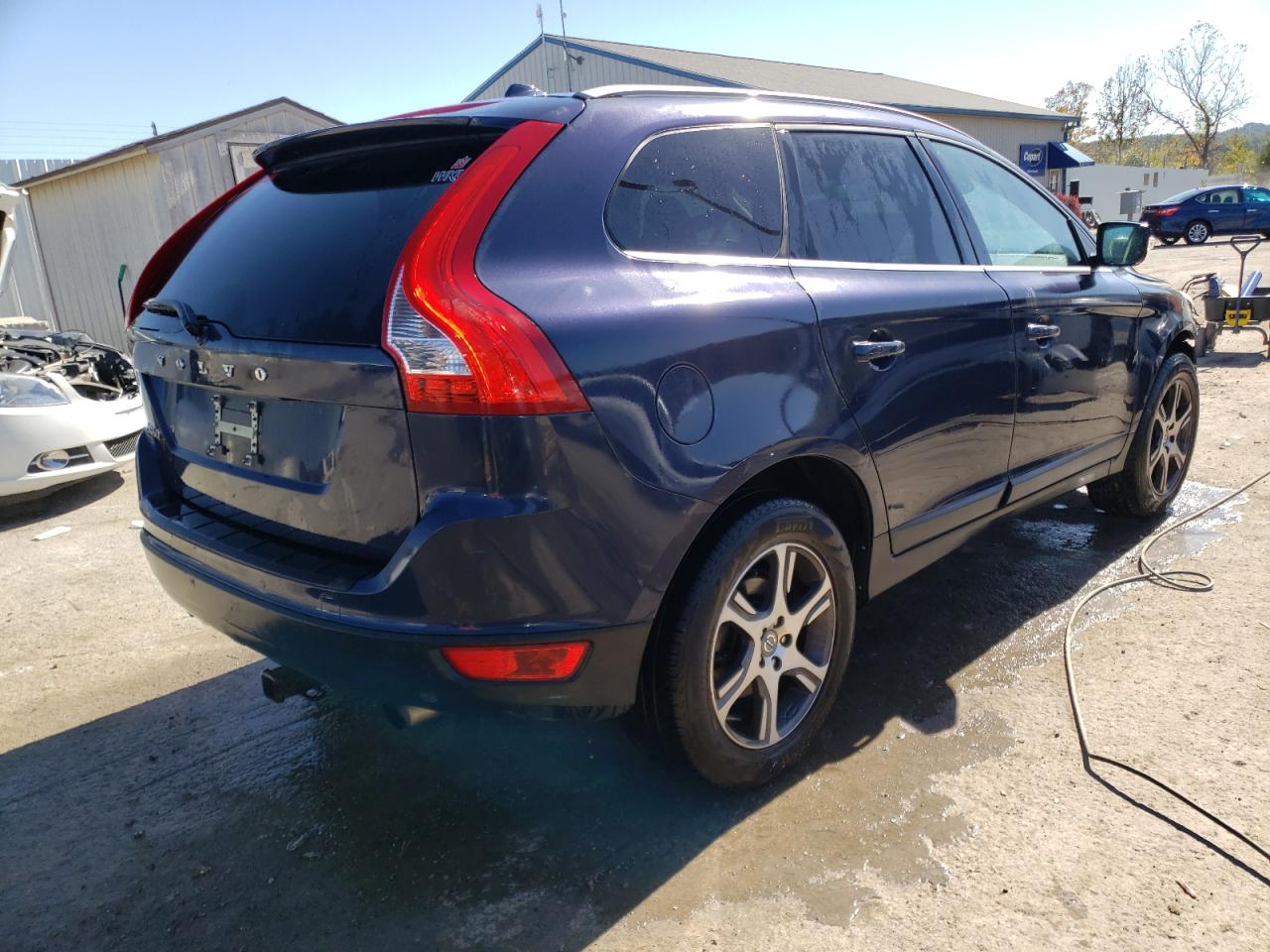 Lot #2940786406 2013 VOLVO XC60 3.2