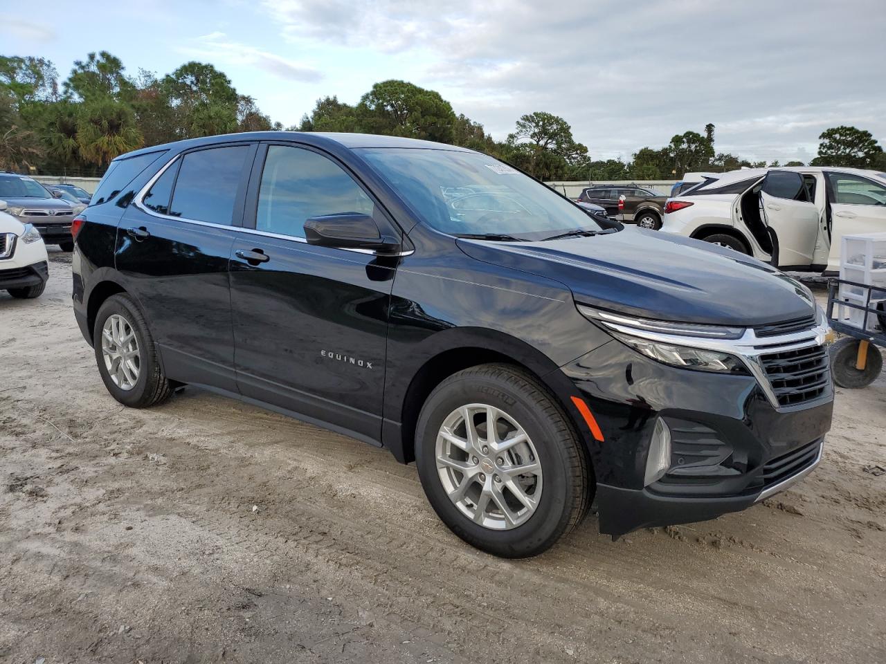 Lot #2993349851 2024 CHEVROLET EQUINOX LT