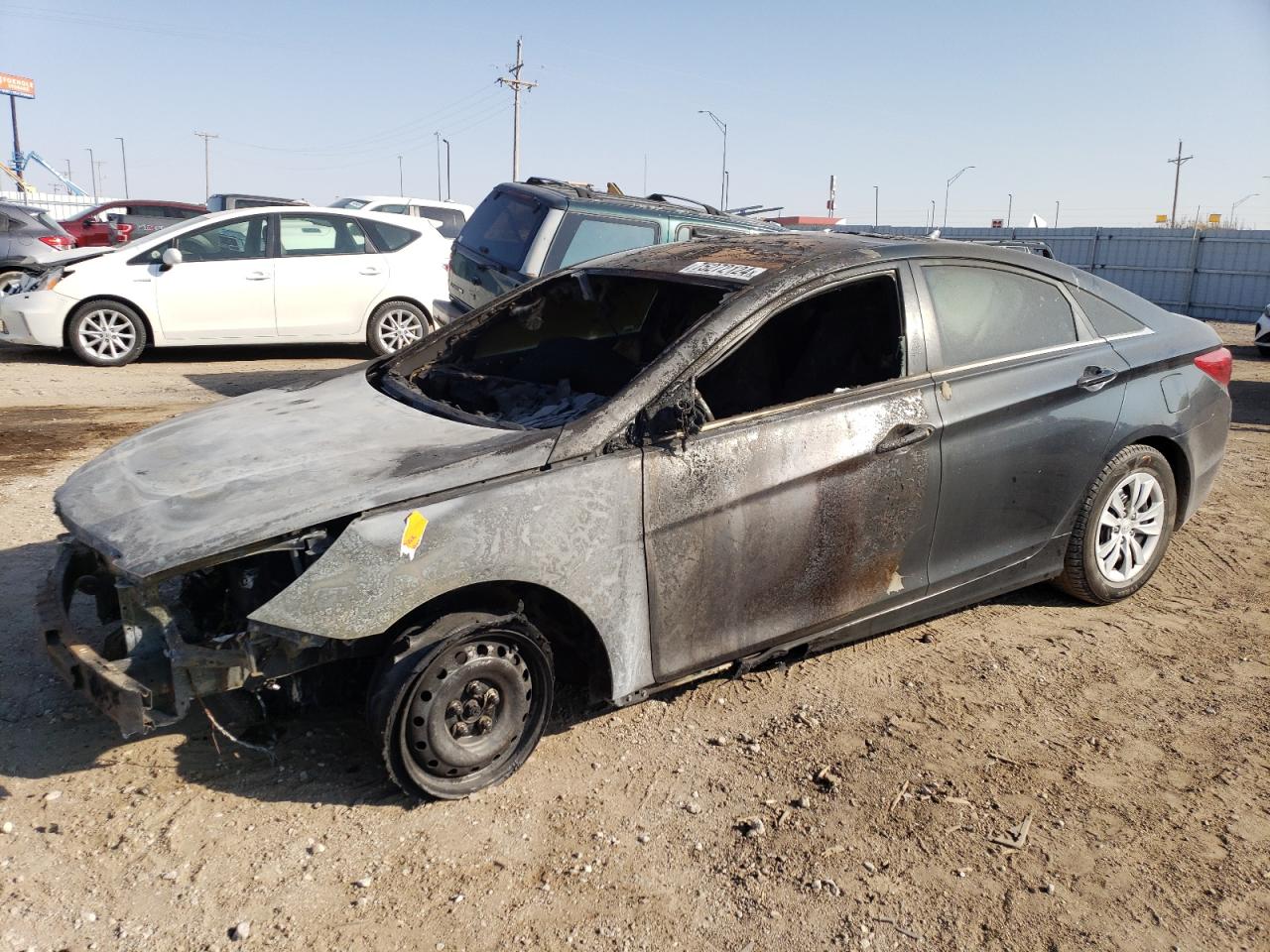  Salvage Hyundai SONATA