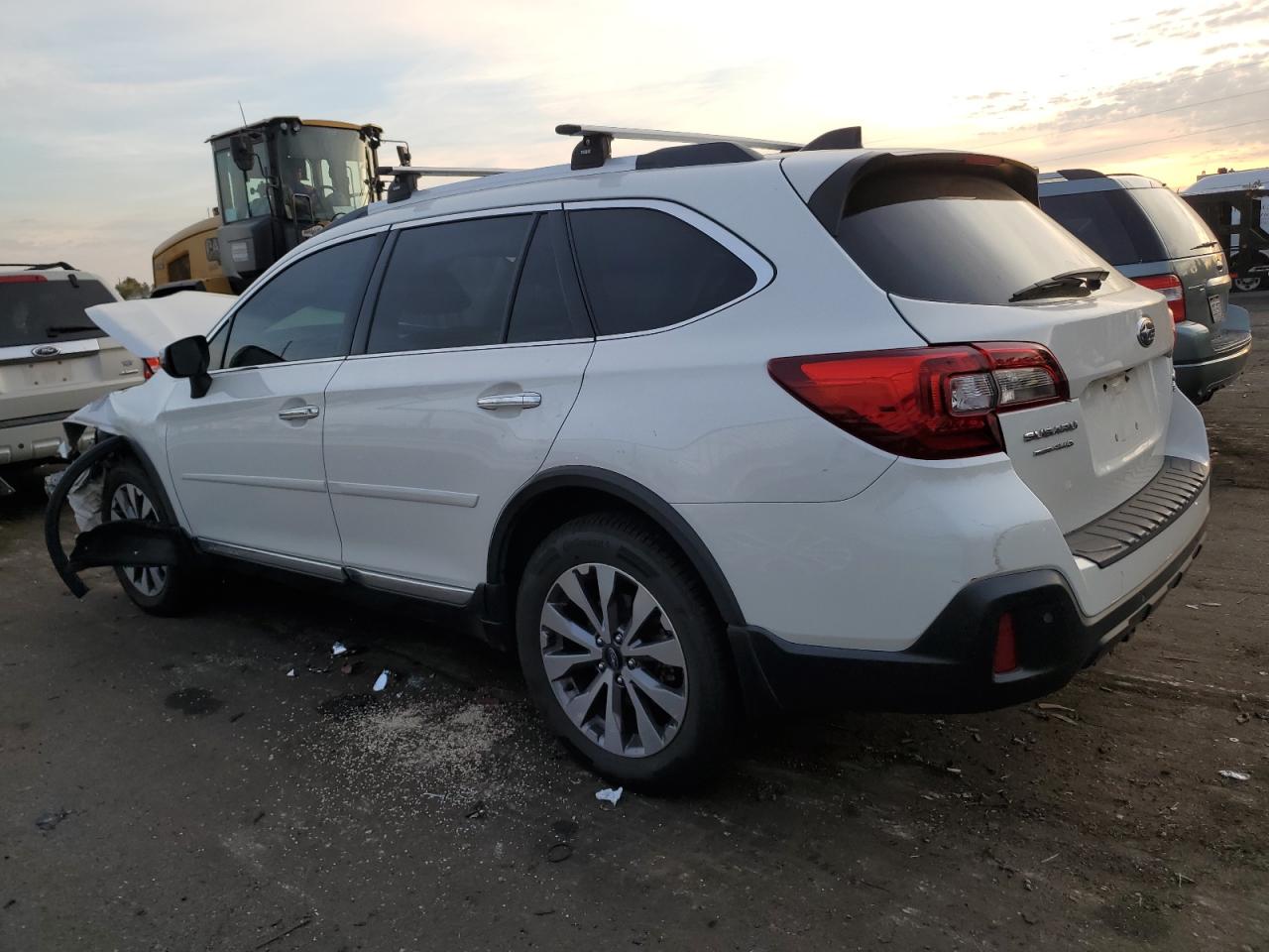 Lot #2909965073 2018 SUBARU OUTBACK TO