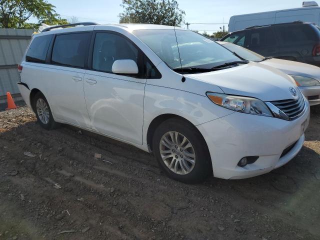 VIN 5TDYK3DC4ES445591 2014 Toyota Sienna, Xle no.4