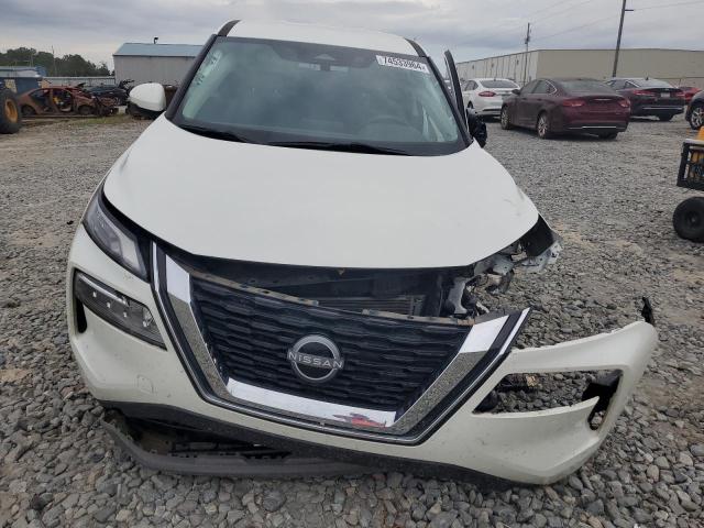 VIN 5N1BT3BA5PC748268 2023 Nissan Rogue, SV no.5