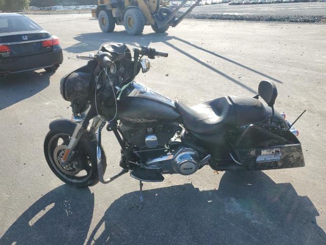 2012 HARLEY-DAVIDSON FLHX STREE - 1HD1KBM10CB677389