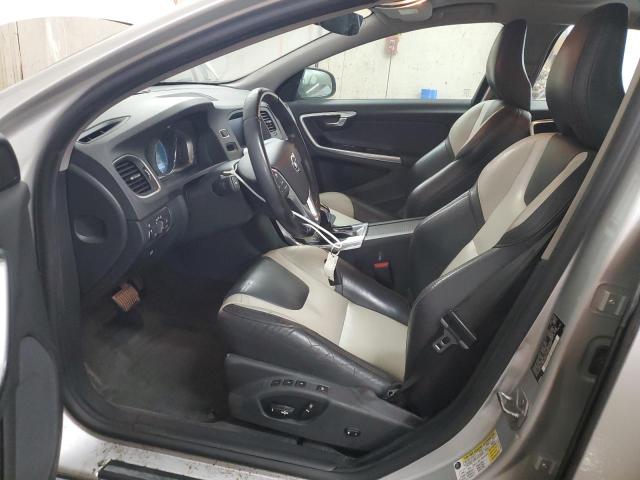 2016 VOLVO S60 CROSS YV4612UM0G2001354