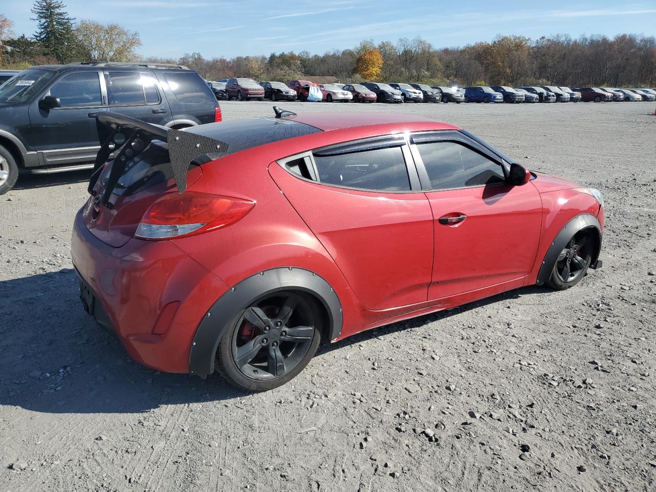 Lot #2942954300 2013 HYUNDAI VELOSTER