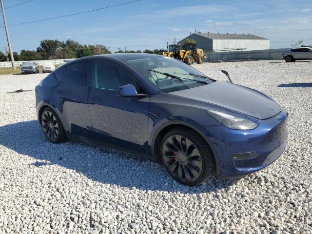 VIN 7SAYGDEF5NF452394 2022 TESLA MODEL Y no.4