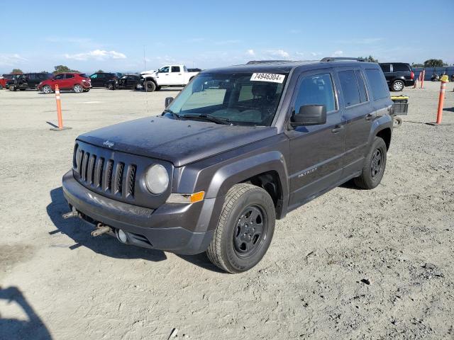 VIN 1C4NJPBA0ED893210 2014 JEEP PATRIOT no.1