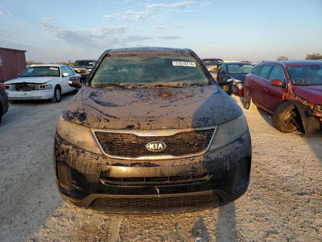 VIN 5XYKT3A6XFG656990 2015 KIA Sorento, LX no.5