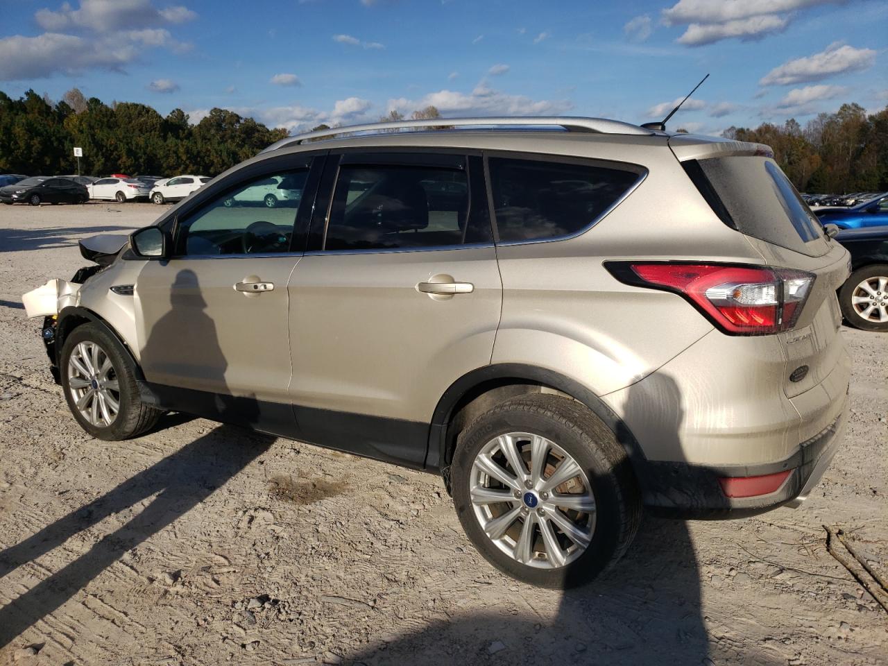 Lot #2974382456 2017 FORD ESCAPE TIT