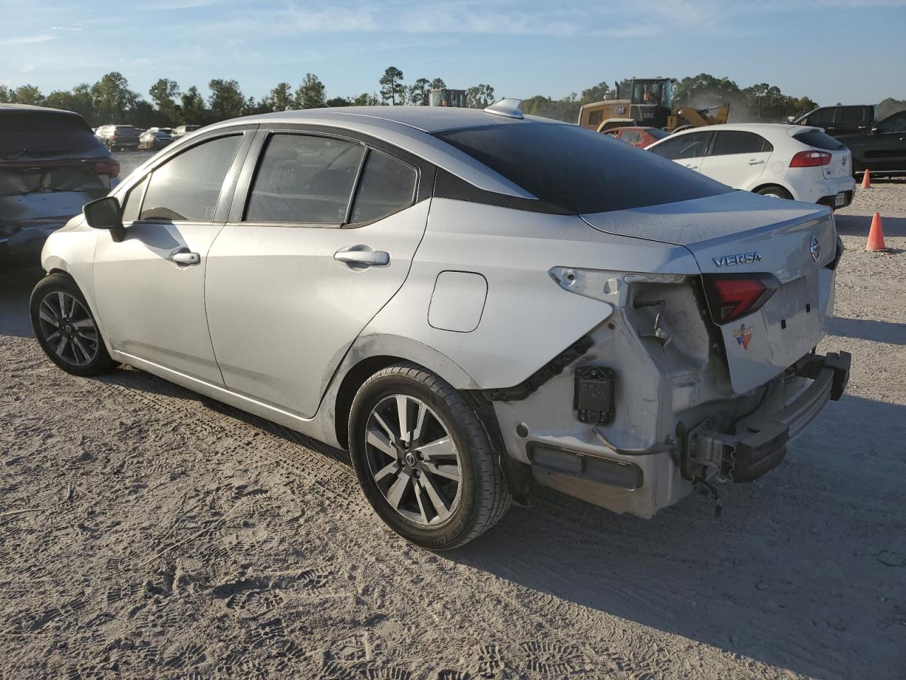 Lot #2991592070 2021 NISSAN VERSA SV