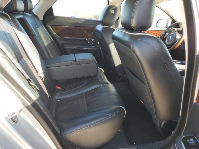 2016 JAGUAR XJ - SAJWA1C77G8V95450