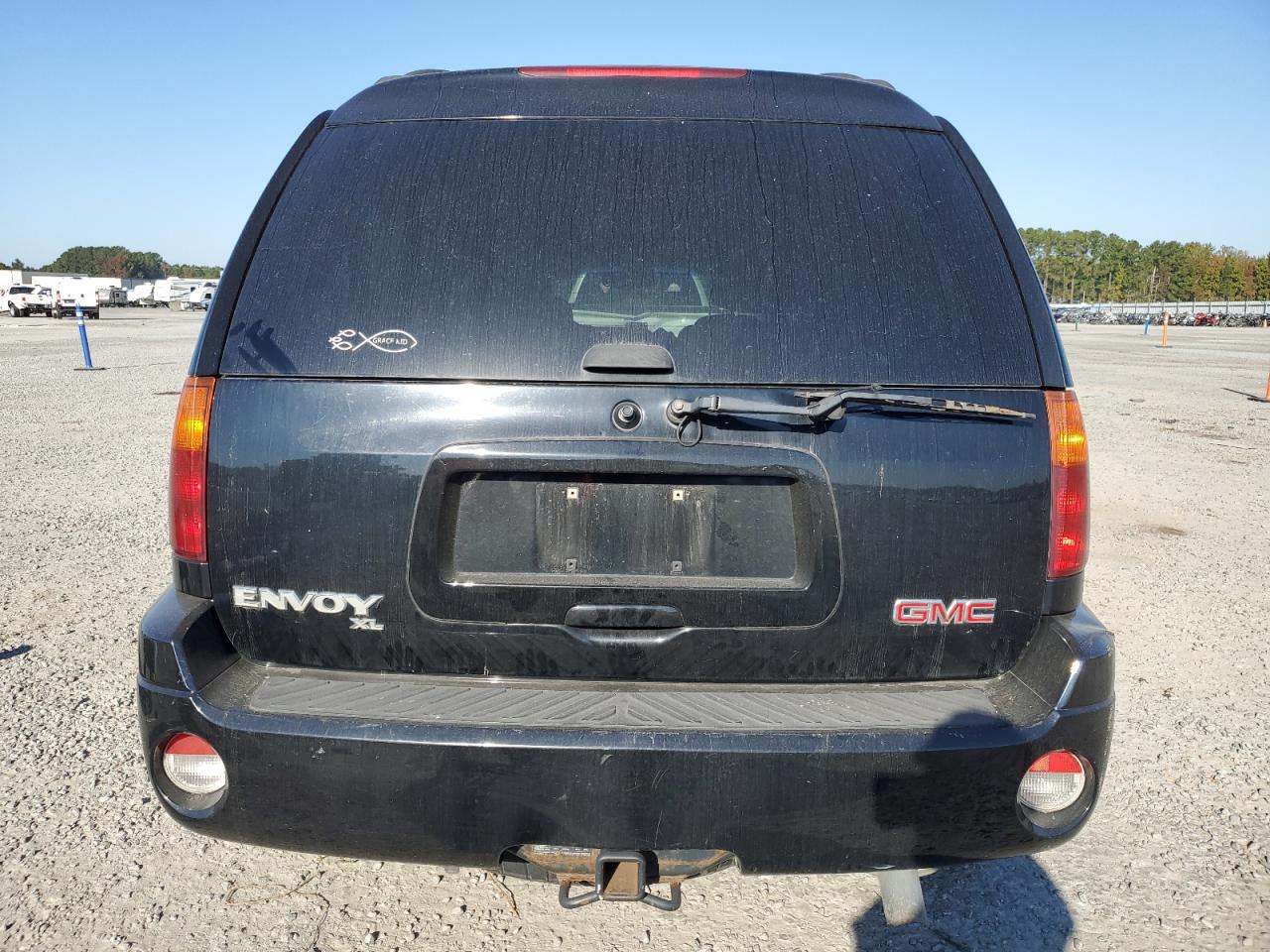 Lot #2960223393 2005 GMC ENVOY XL