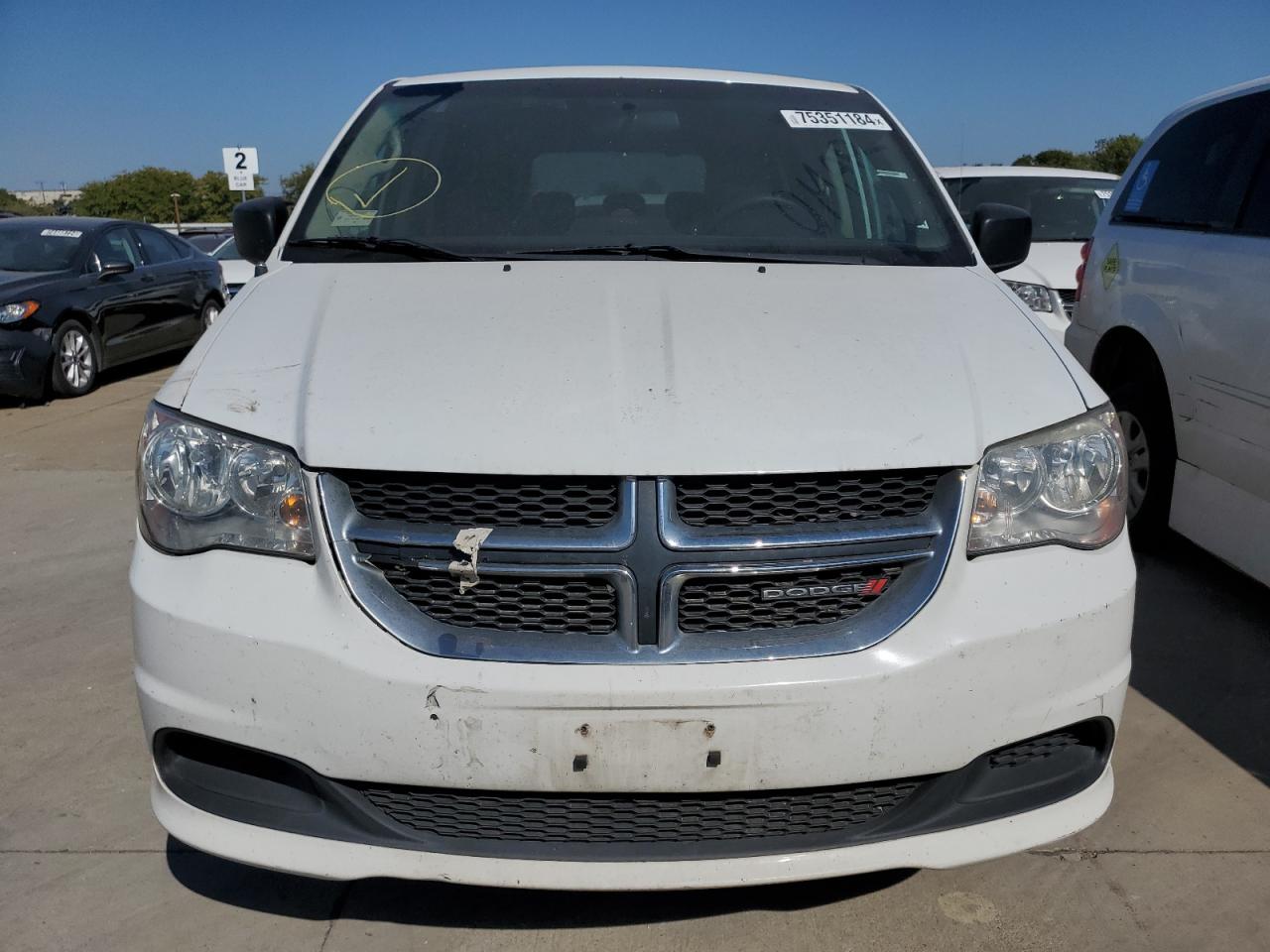 Lot #2925443430 2017 DODGE GRAND CARA