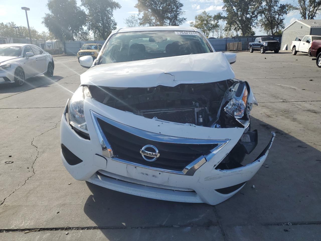 Lot #2976524569 2019 NISSAN VERSA S