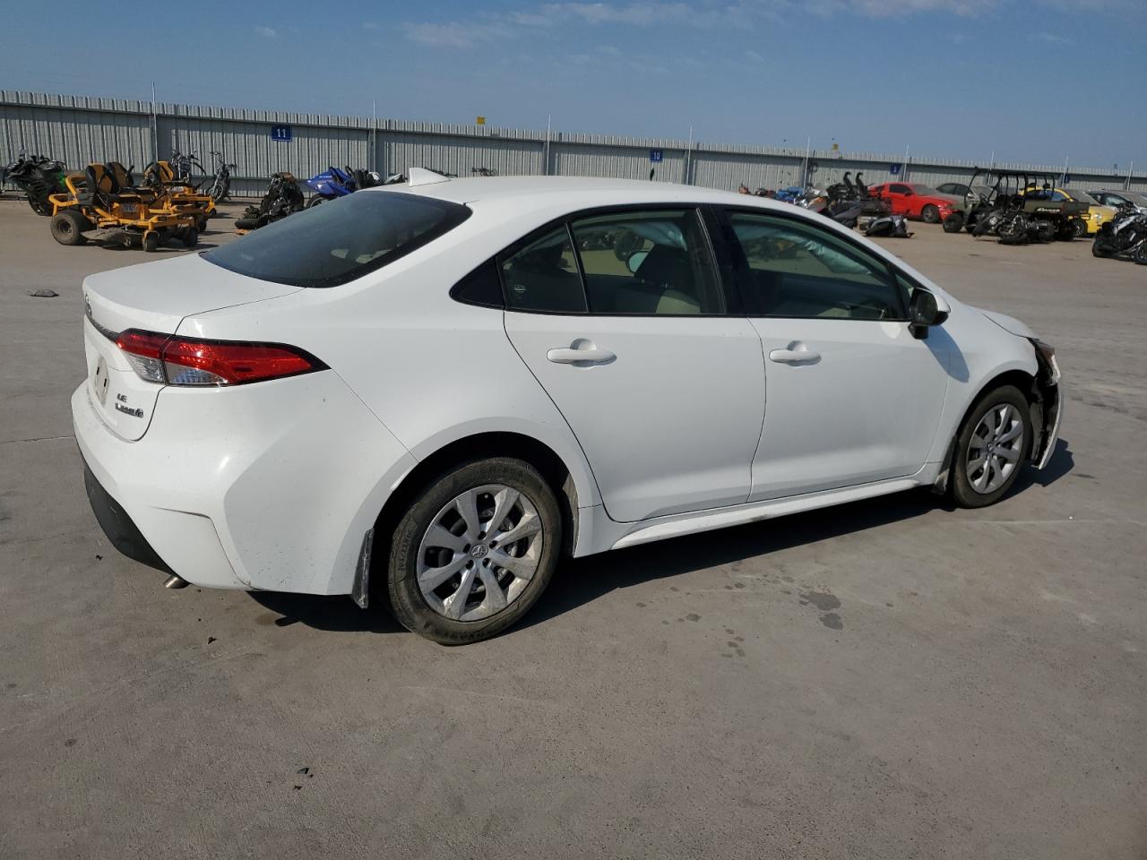 Lot #3024952423 2023 TOYOTA COROLLA LE