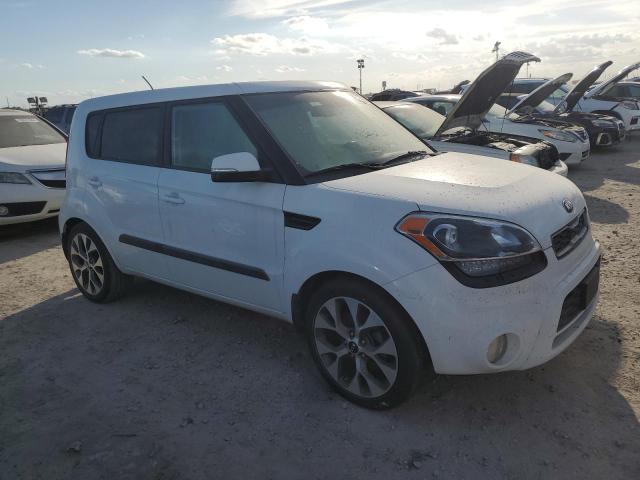 VIN KNDJT2A61D7587493 2013 KIA Soul, + no.4