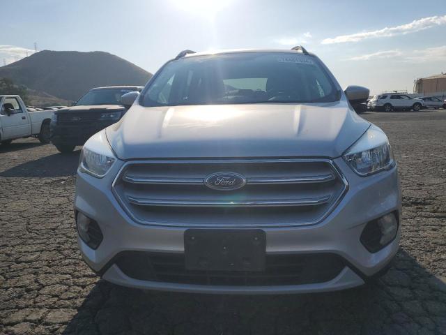 VIN 1FMCU9GD1JUC61674 2018 Ford Escape, SE no.5