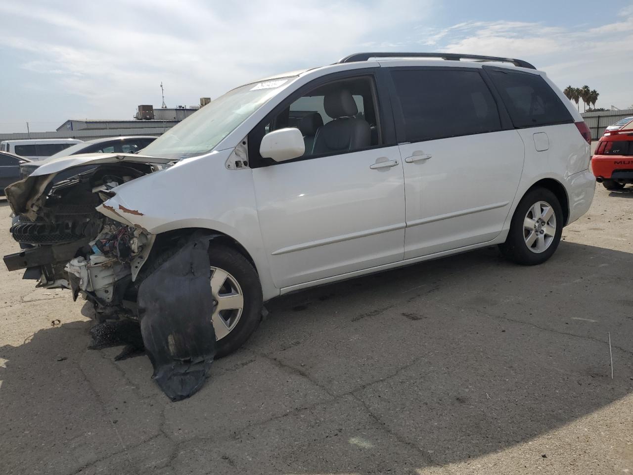 Toyota Sienna 2004 XLE