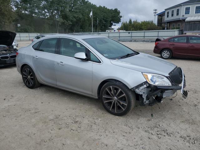 VIN 1G4PR5SK2H4111388 2017 Buick Verano, Sport Touring no.4