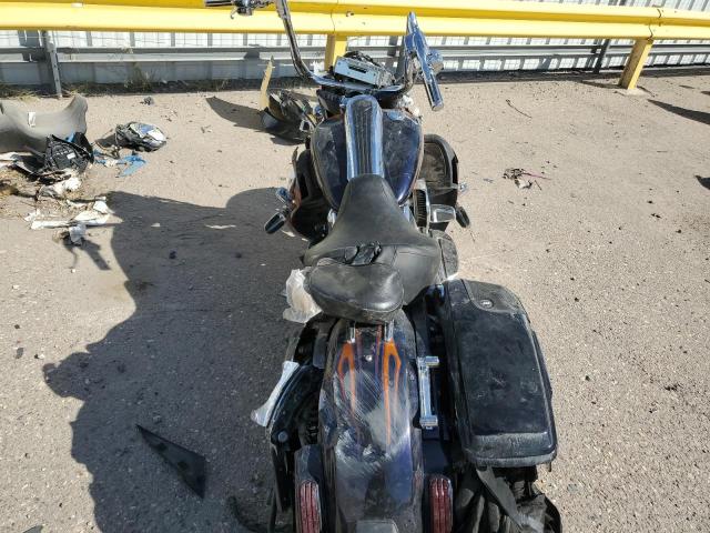 2015 HARLEY-DAVIDSON FLHXSE CVO 1HD1PXN34FB950529