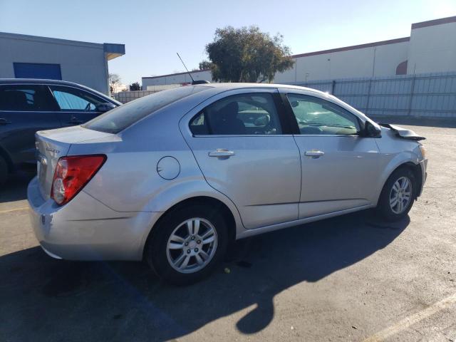 VIN 1G1JC5SH1G4135849 2016 Chevrolet Sonic, LT no.3