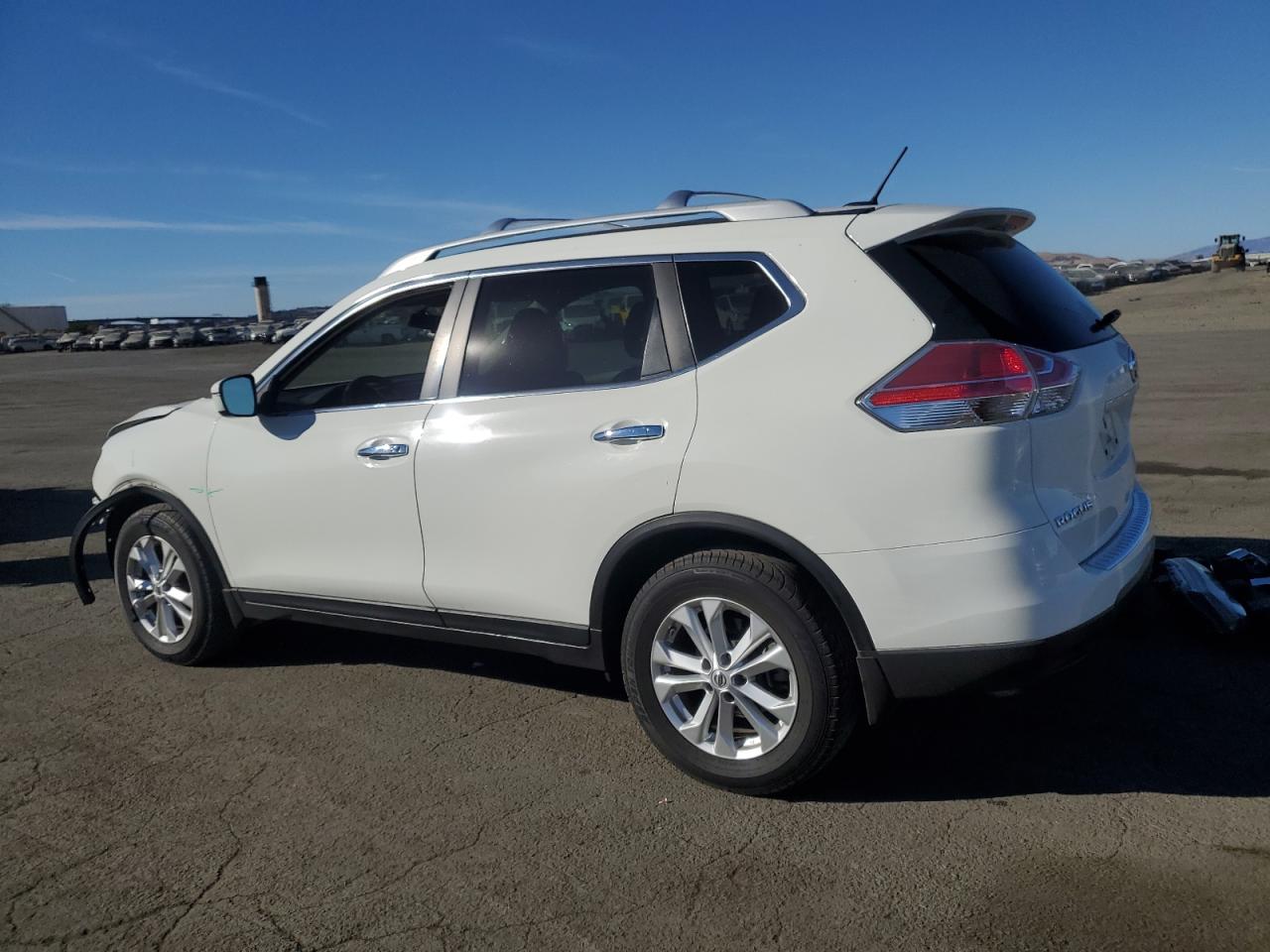 Lot #2988794654 2015 NISSAN ROGUE S