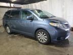 TOYOTA SIENNA LE photo