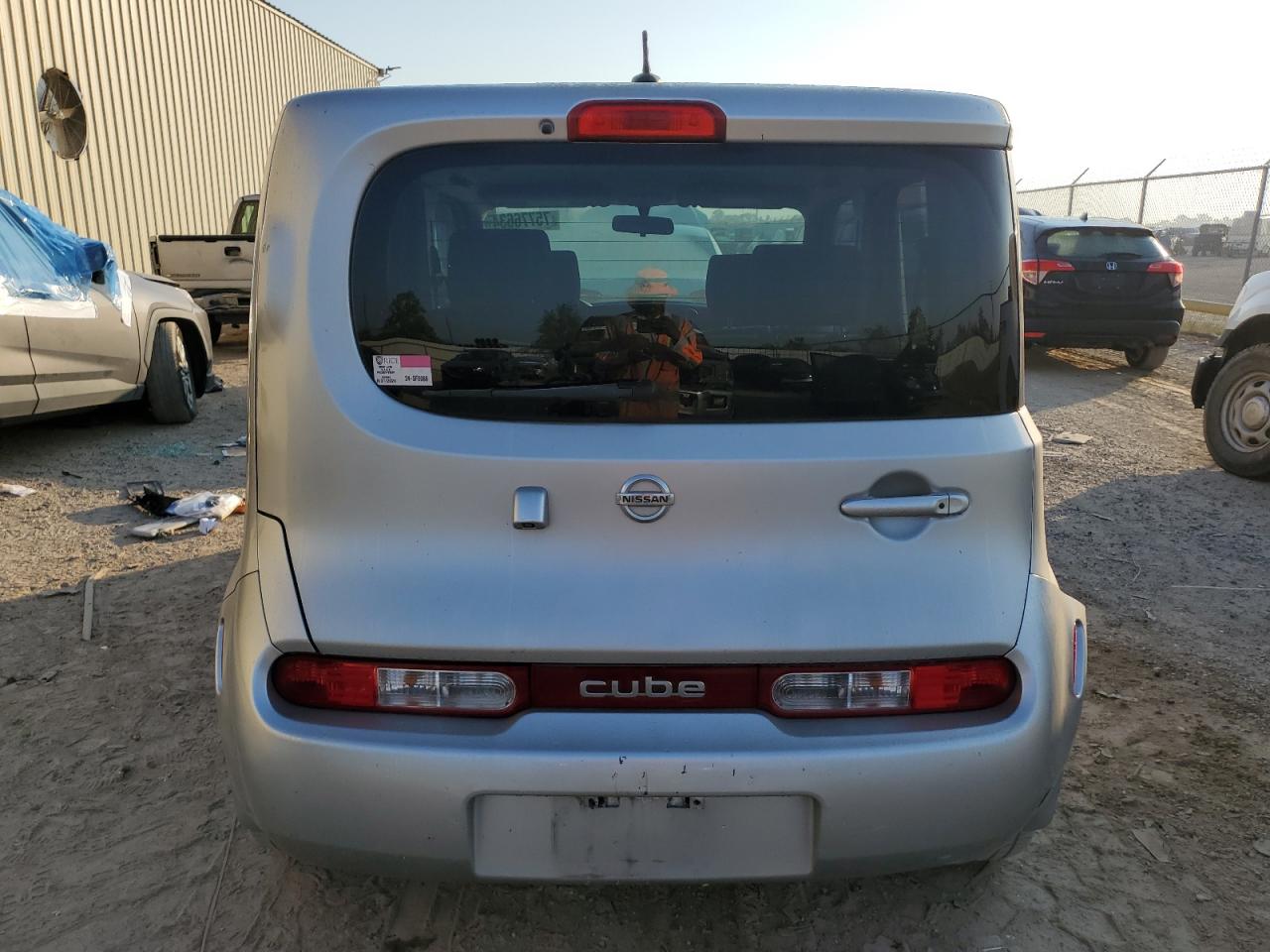 Lot #2902806350 2010 NISSAN CUBE BASE