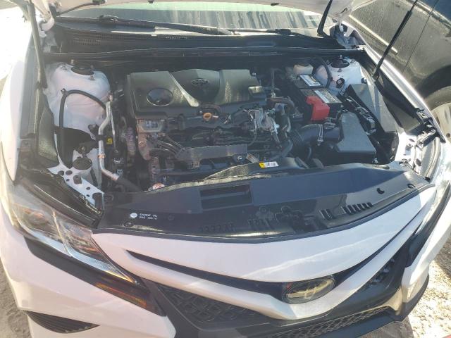 VIN 4T1B11HK5JU081536 2018 Toyota Camry, L no.11