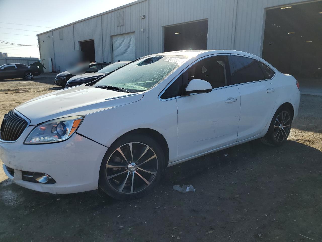 Lot #2960386761 2017 BUICK VERANO SPO