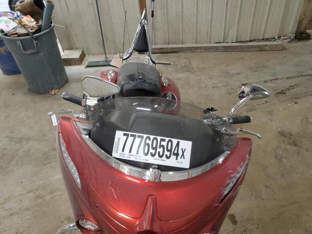 2017 INDIAN MOTORCYCLE CO. CHIEFTAIN - 56KTCEAA3H3352759