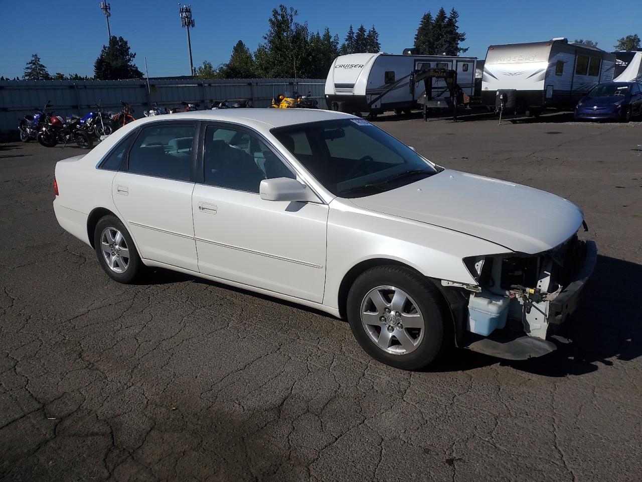 Lot #2888790548 2001 TOYOTA AVALON XL