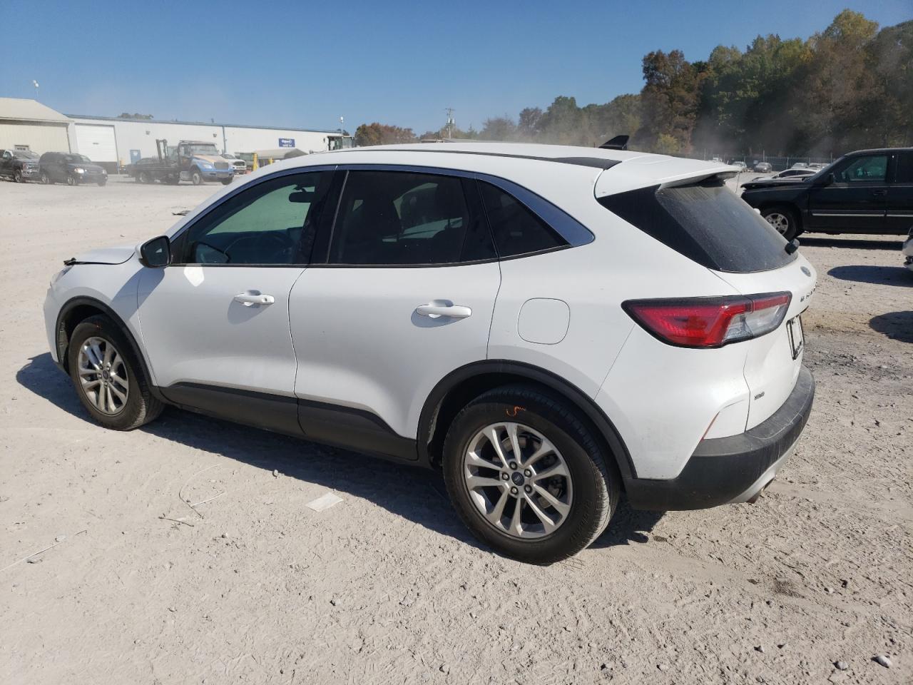 Lot #3024237796 2020 FORD ESCAPE SE