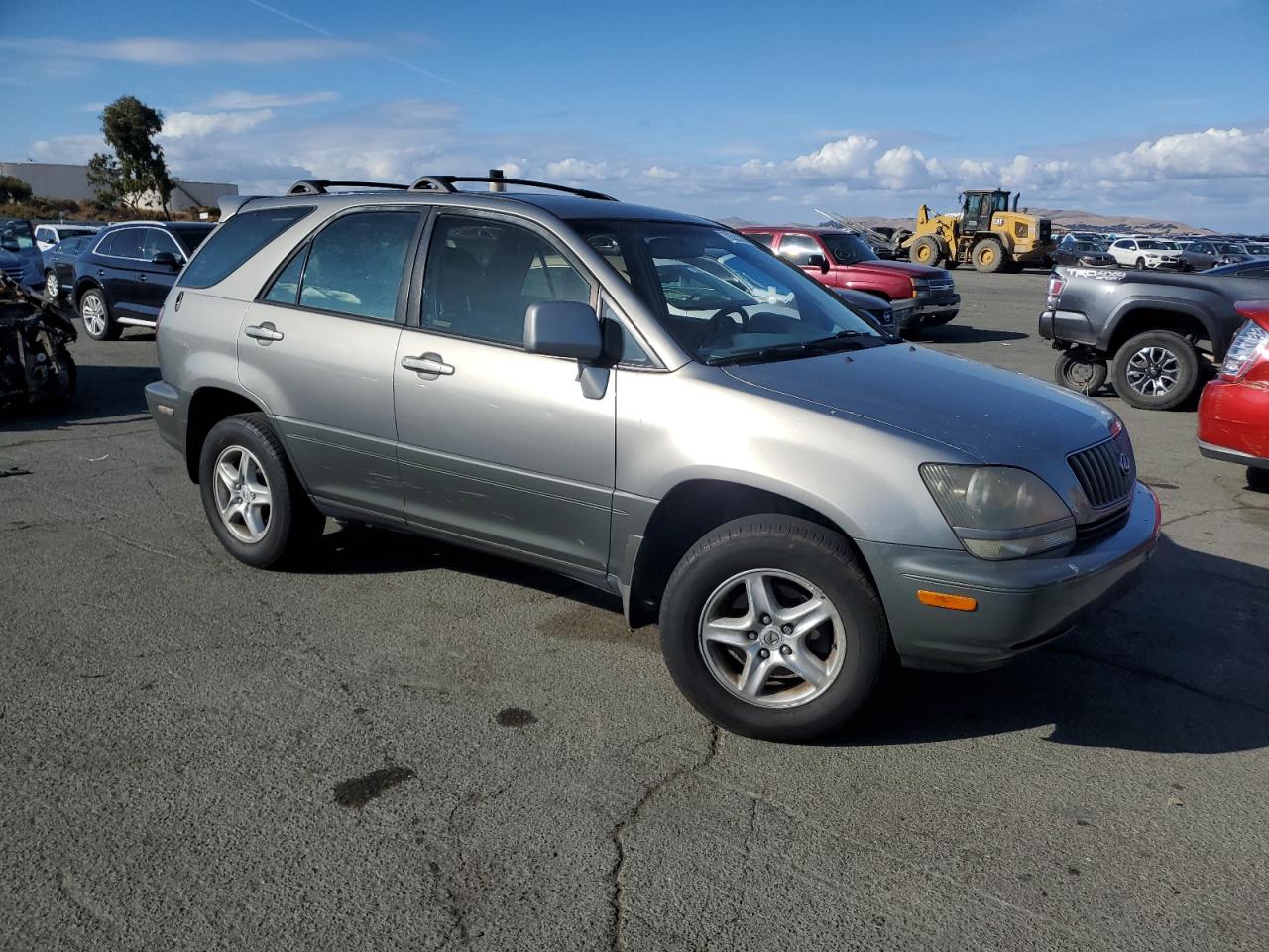 Lot #2986351179 2000 LEXUS RX 300