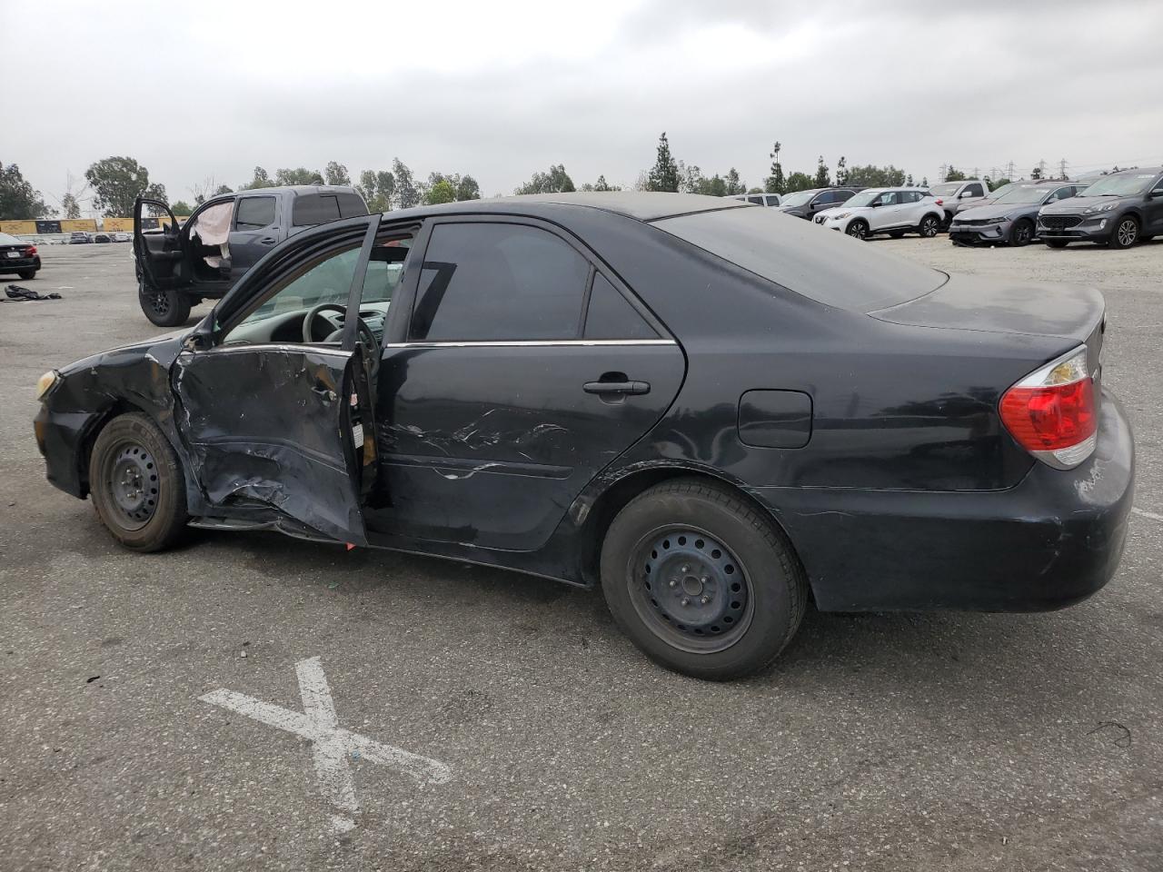 Lot #2940164467 2005 TOYOTA CAMRY LE