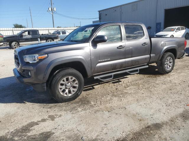 VIN 5TFDZ5BN6HX025274 2017 Toyota Tacoma, Double Cab no.1