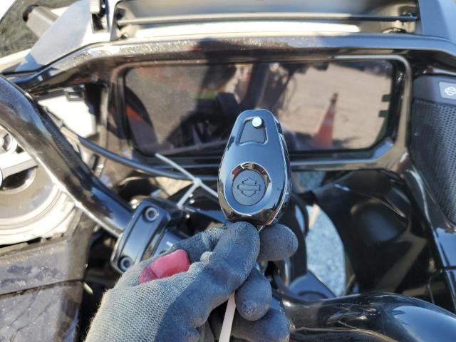 2024 HARLEY-DAVIDSON FLTRXSTSE 1HD1TL826RB959406