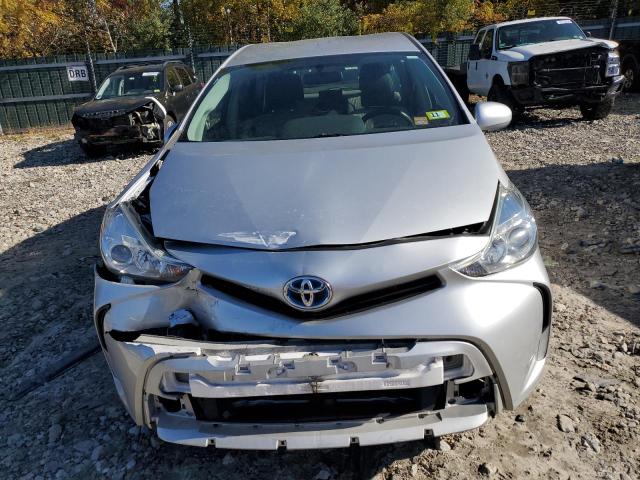 2015 TOYOTA PRIUS V - JTDZN3EU8FJ024054