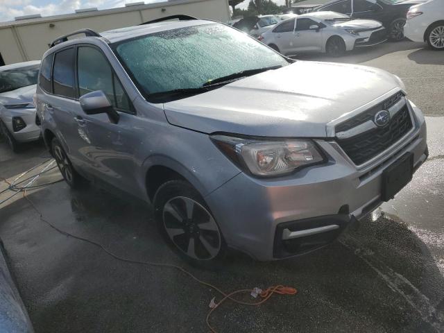 VIN JF2SJAEC6JH408294 2018 Subaru Forester, 2.5I Pr... no.4