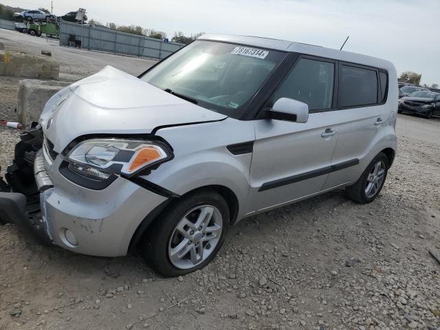 2011 KIA SOUL + 2011