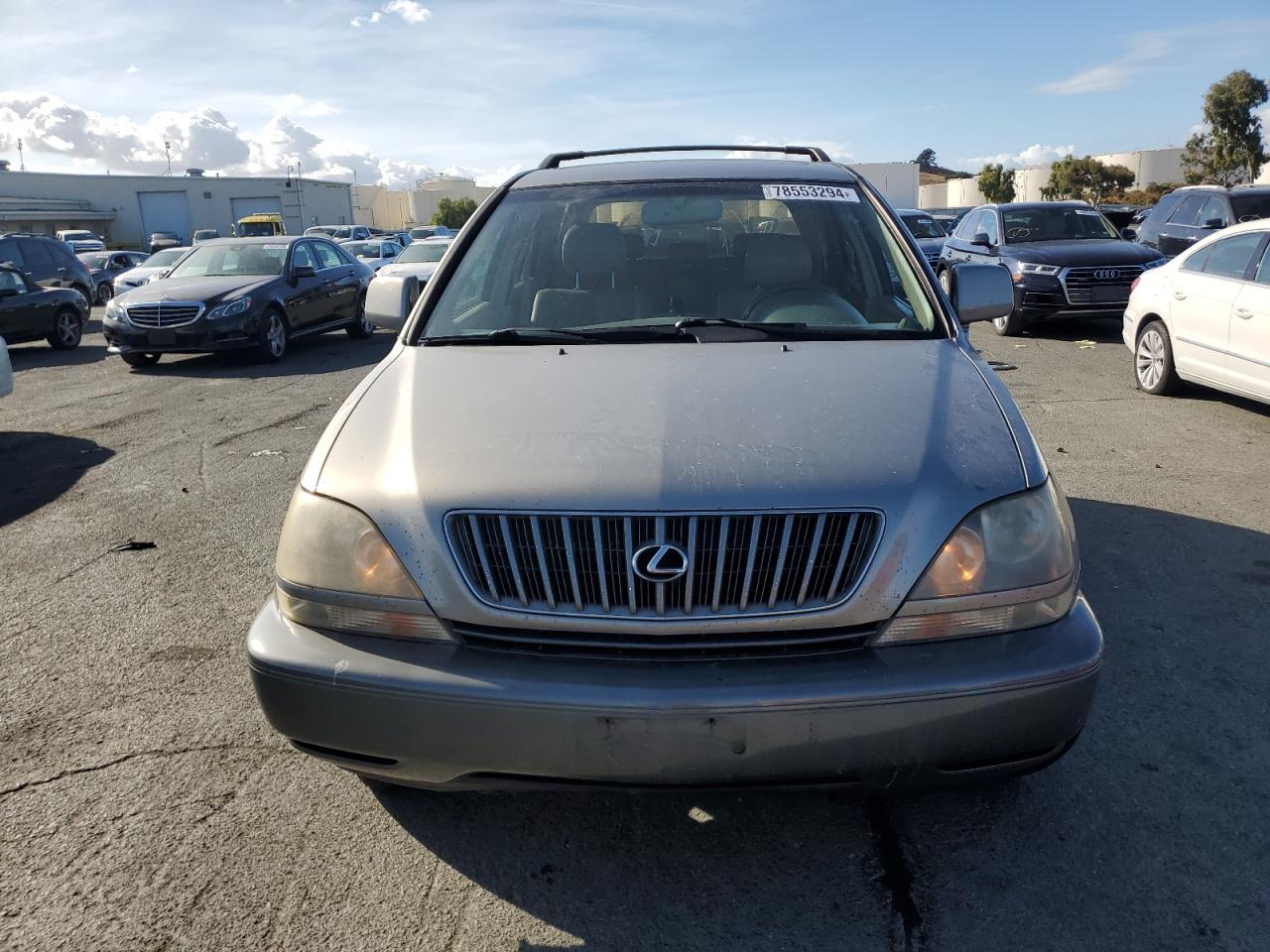 Lot #2986351179 2000 LEXUS RX 300