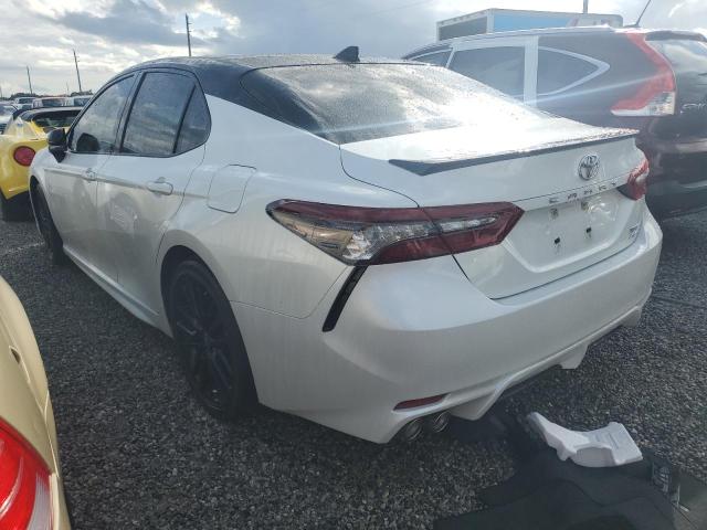 VIN 4T1K61BK0NU048587 2022 Toyota Camry, Xse no.2