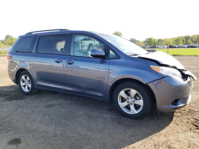 VIN 5TDKK3DC1GS721539 2016 Toyota Sienna, LE no.4