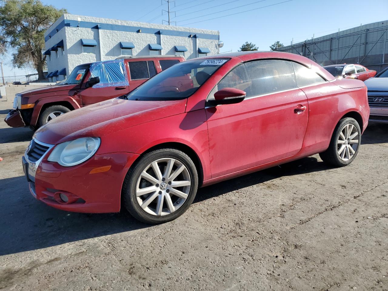 VOLKSWAGEN EOS KOMFOR 2011 red  gas WVWBA7AHXBV000886 photo #1