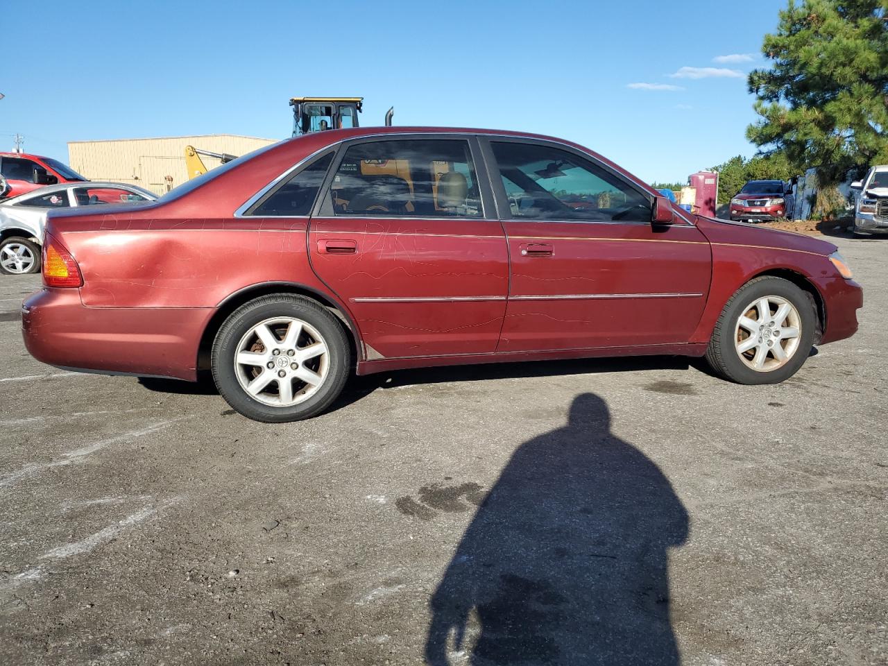 Lot #2935693850 2002 TOYOTA AVALON XL