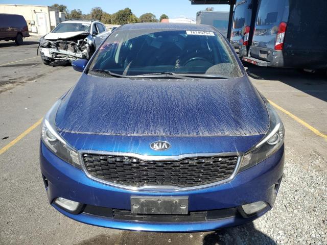 VIN 3KPFL4A71HE140453 2017 KIA Forte, LX no.5