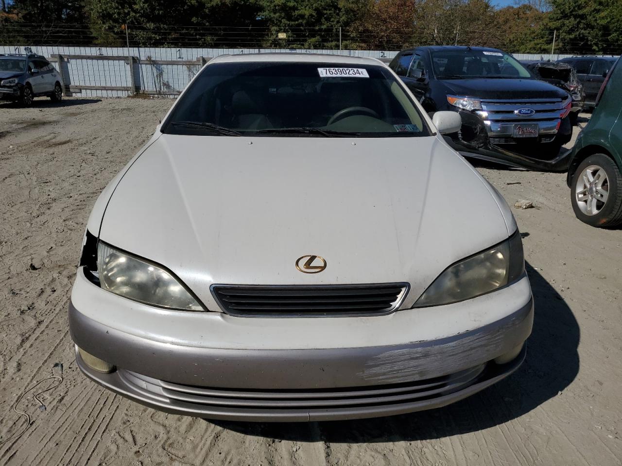 Lot #3024676569 1998 LEXUS ES 300