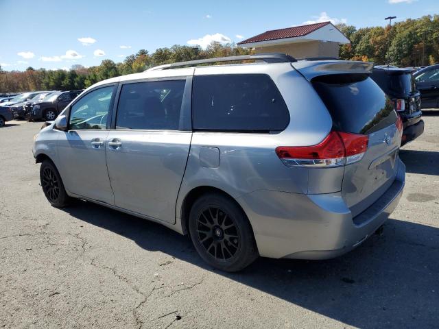 VIN 5TDJK3DC1ES084726 2014 Toyota Sienna, LE no.2